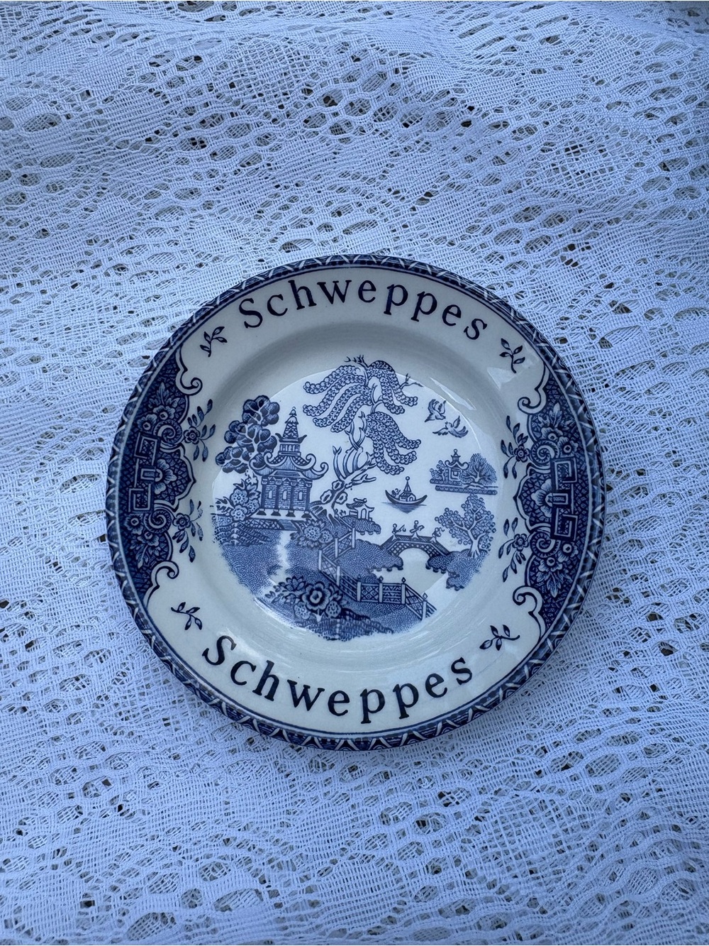 Vintage Schweppes Enoch Wedgwood England Willow Pattern Advertising Ashtray